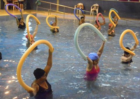 Centro de Convivência em Manaus volta a oferecer aulas de natação e hidroginástica