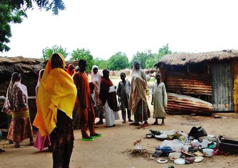 Atentado suicida deixa trinta mortos e 40 feridos na Nigéria