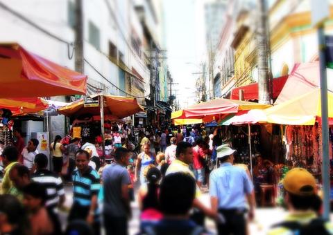 Saiba o funcionamento do comércio no feriado de Corpus Christi em Manaus