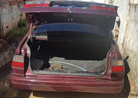 Homem é indiciado por agredir, amarrar e jogar mulher de ponte com quatro metros de altura 