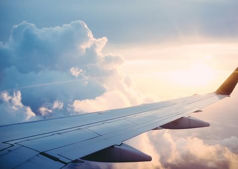 Companhia aérea vai vender passagens para o exterior por R$ 3,90 nesta terça