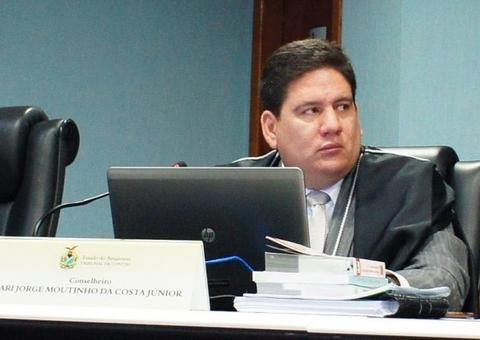 Conselheiro do TCE AM diz que Amazonino cometeu pedaladas