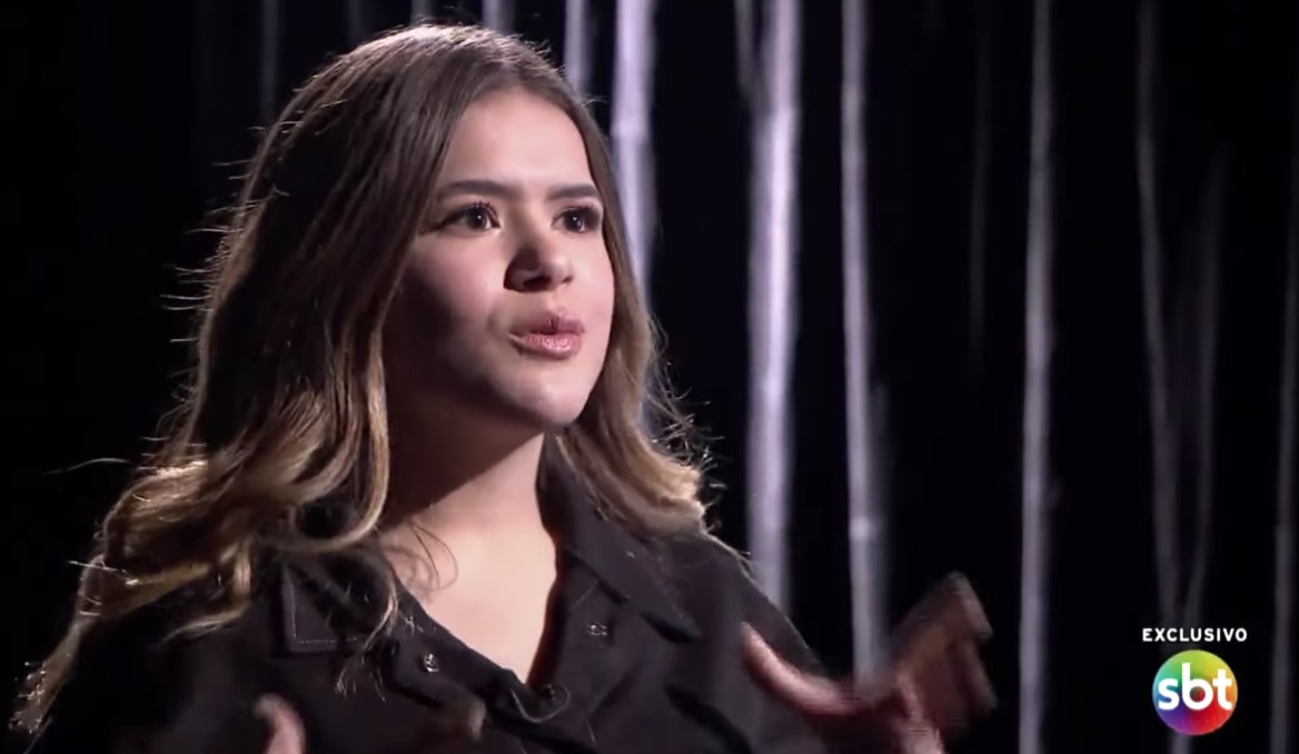 Namorando há 1 ano e meio, Maisa fala sobre sexo e permissão dos pais