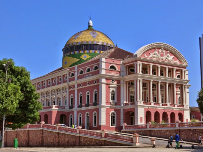 Teatro Amazonas receberá R$ 2,6 milhões para obras de recuperação 