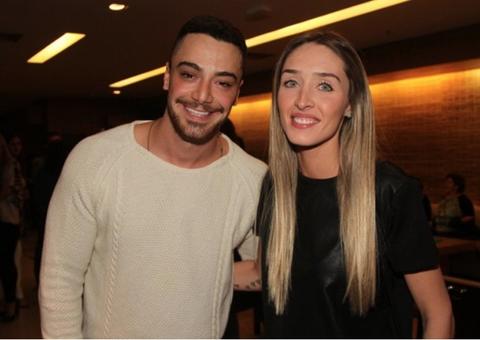 Felipe Titto reata casamento com arquiteta após 2 anos