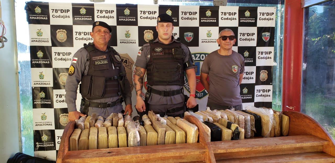 Polícia apreende 51kg de drogas dentro de malas em porto no Amazonas 