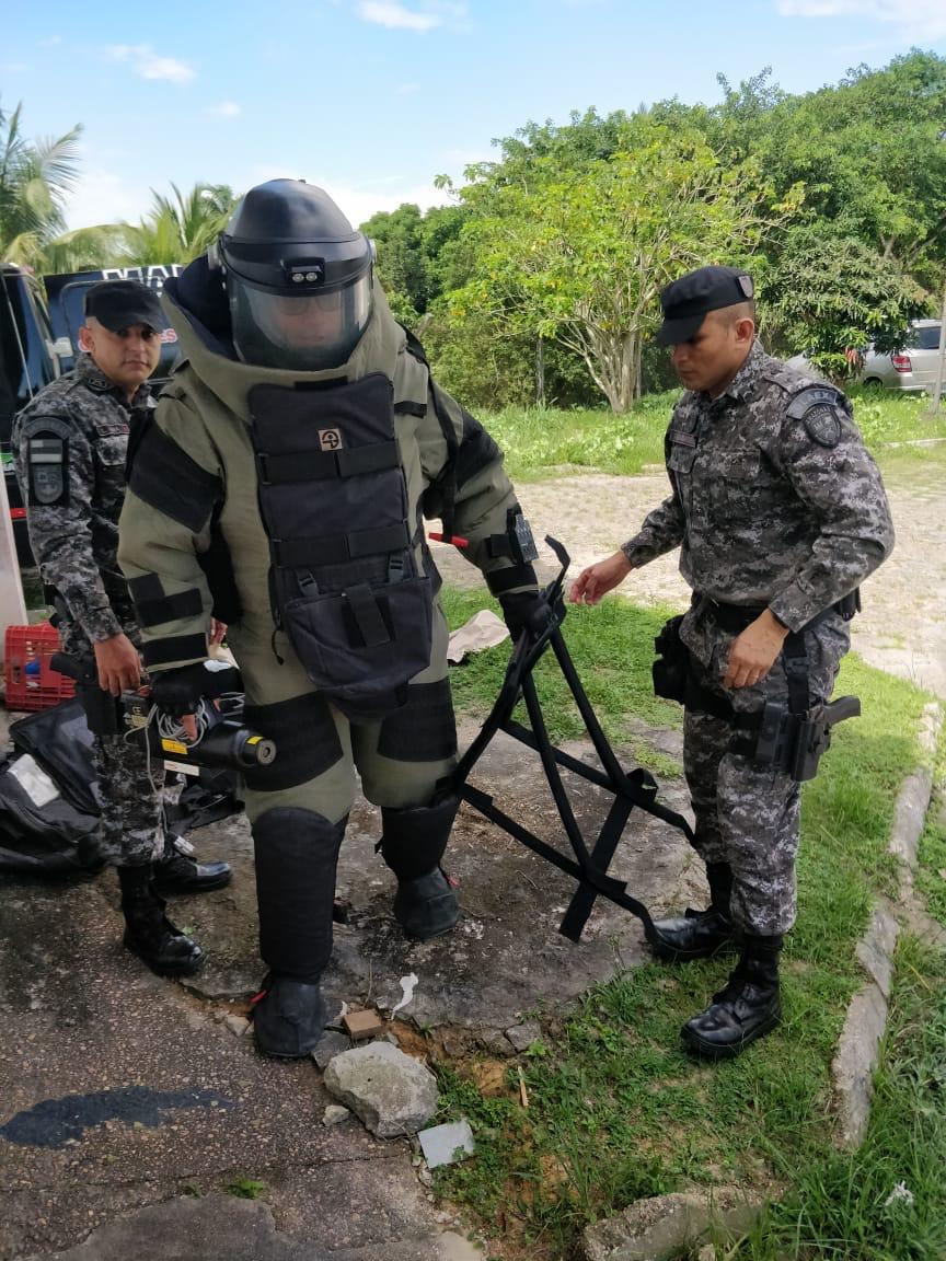  Polícia Militar destrói artefato explosivo na zona norte de Manaus 
