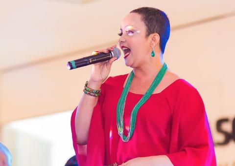 Com repertório eclético, músicos agitam fim de semana em shopping de Manaus  