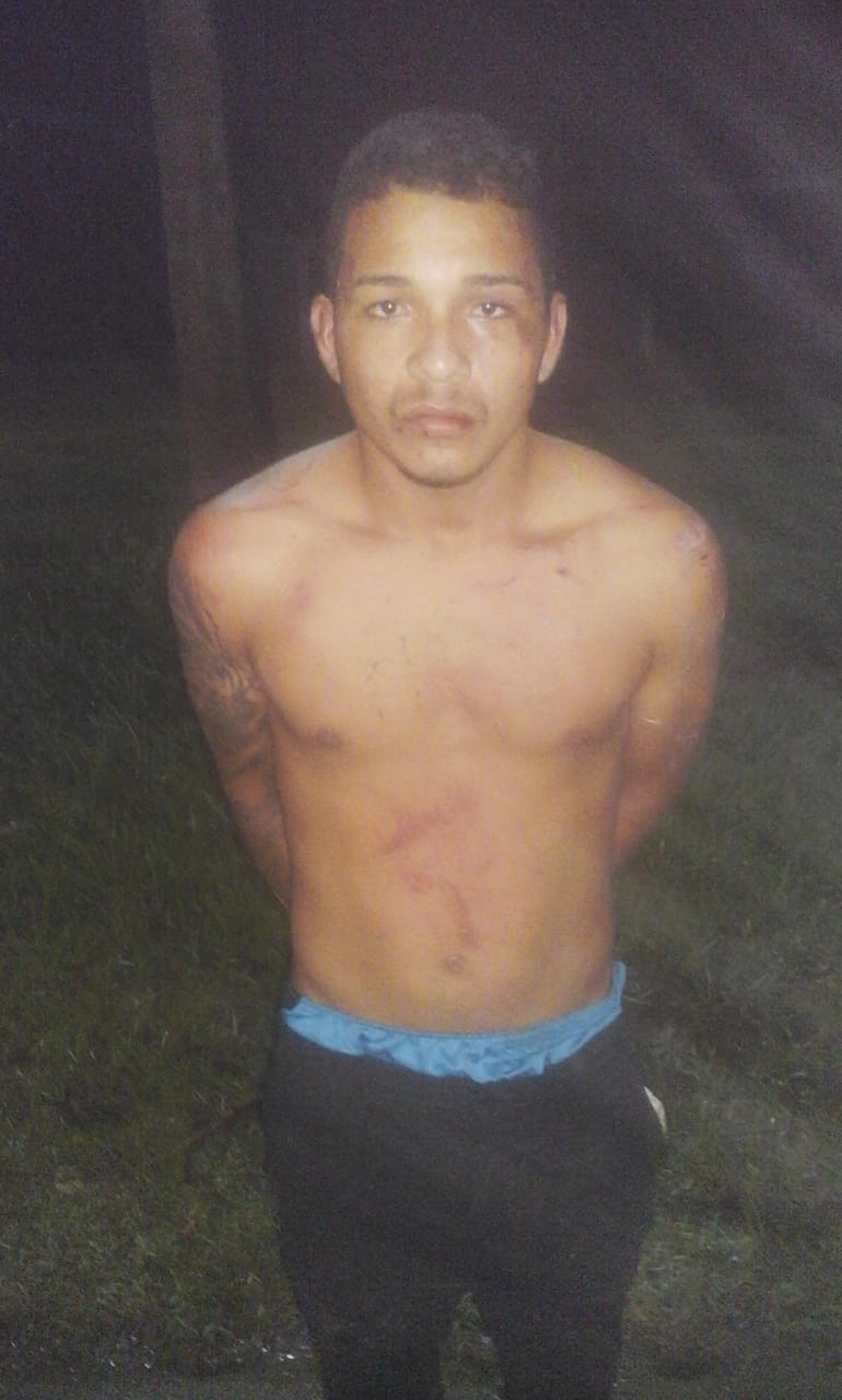 Suspeito de matar a tiros sargento da polícia militar é preso dentro de ônibus em Manaus 