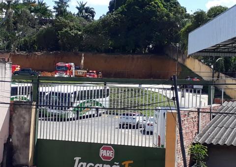 Trabalhador morre soterrado após obra de empresa desabar em Manaus