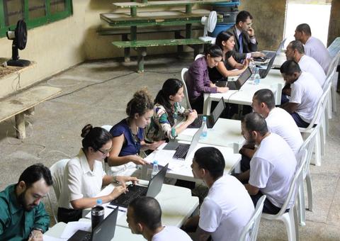 Mutirão da Defensoria Pública no Ipat atende quase 200 detentos