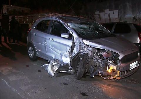 Assaltante é morto em tiroteio após roubar carro de motorista de aplicativo