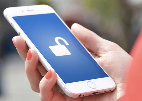 Cientistas dizem que uso de celular pode criar 'calo' no crânio