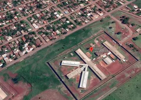 Detentos do PCC mantinham cela de luxo em presídio no Paraguai