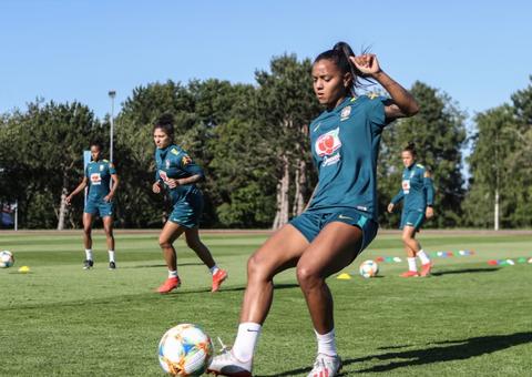Brasil desafia favoritismo da anfitriã França nas oitavas do Mundial Feminino