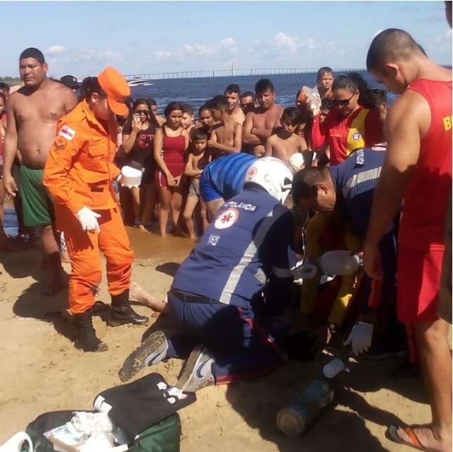 Criança de 10 anos tem parada cardiorrespiratória após se afogar na Praia da Ponta Negra