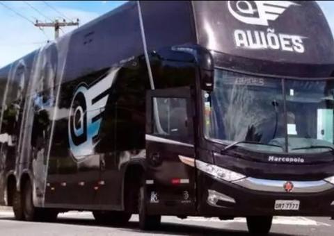 Uma pessoa morre em acidente com ônibus da banda Aviões do Forró