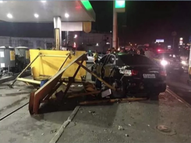 Motorista invade parada de ônibus e atropela seis pessoas 