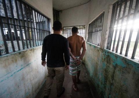 Pará transfere 30 líderes de facções criminosas após descobrir plano de fuga de 400 detentos