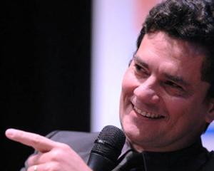 Moro é vitima a um só tempo da verdade e da vaidade excessiva