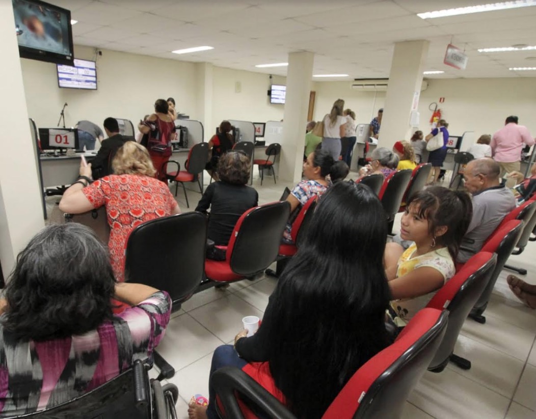 Mais de 1,3 mil aposentados e pensionistas podem ter benefícios suspensos no Amazonas