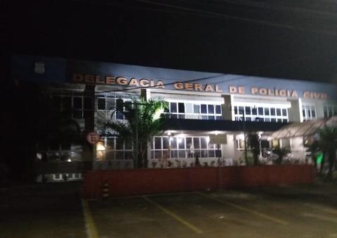 Policia destrói explosivos em delegacia de Manaus