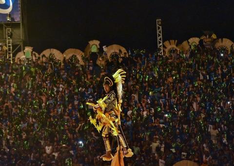 No Amazonas, bumbás de Parintins recebem certificado de patrimônio cultural