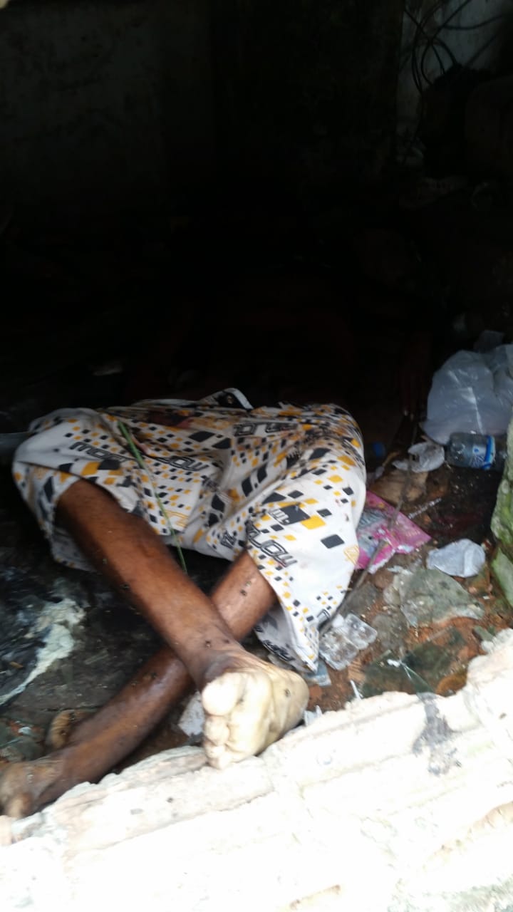 Morador de rua é encontrado morto no prédio da Santa Casa em Manaus 