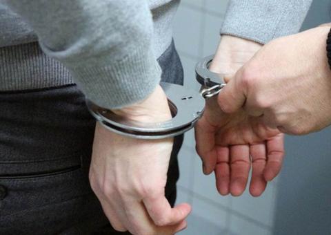 Homem suspeito de estuprar e roubar jovem é preso em Manaus 