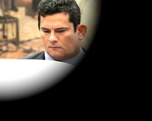 Você vai pra rua dar apoio a Moro?  Não vá!  Entenda...