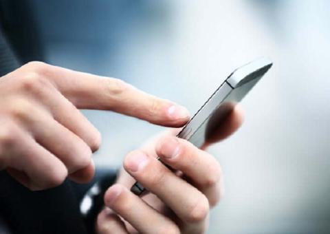 Motoristas de Manaus são os que menos usam celular ao dirigir, diz pesquisa 