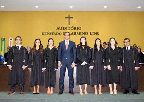 DPE empossa mais sete novos defensores públicos no Amazonas 