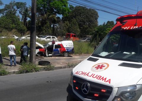 Viatura levada por carreta em acidente em Manaus estava em perseguição policial