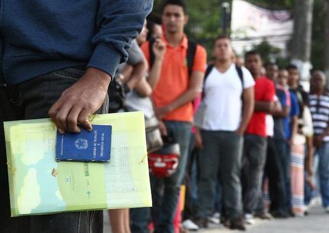 Com taxa de desocupação em 12,3%, Brasil tem 13 milhões de desocupados