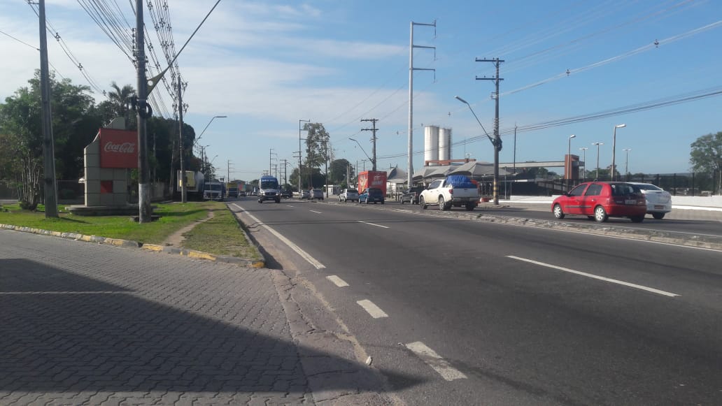 Industriário morre a caminho do trabalho em acidente de moto em Manaus