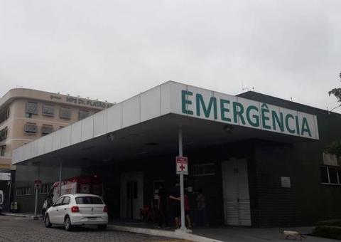 Adolescente que levou terçadadas do ex-namorado morre em Manaus