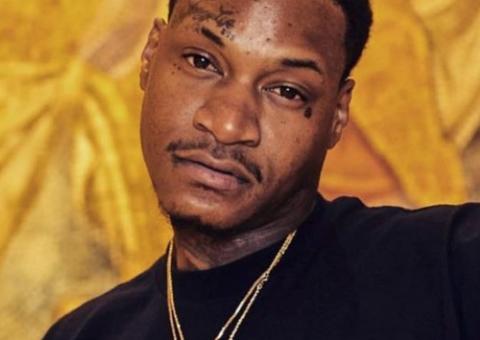 Rapper americano Slim 400 é atingido por 10 tiros nos EUA