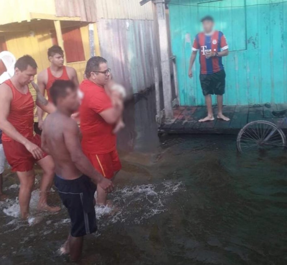 Menina de dois anos morre afogada em rio no Amazonas