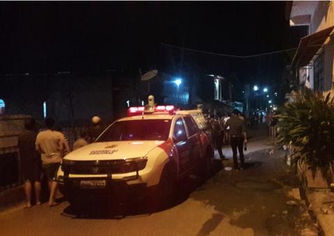 Briga entre vizinhos termina com jovem morto em Manaus