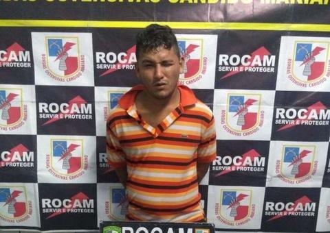 Homem é preso suspeito de tentar jogar drogas pela janela de casa em Manaus