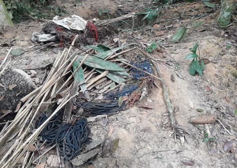 Em Manaus, moradores encontram corpo de homem dentro de cova rasa em matagal