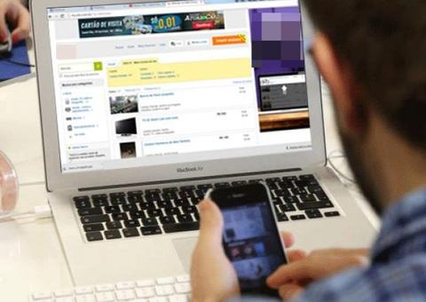 Homem cai em golpe e perde R$ 79 mil tentar compra caminhão no site OLX