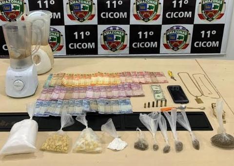 Com drogas e munições mulher de traficante é presa no 'Beco da Fumaça' em Manaus