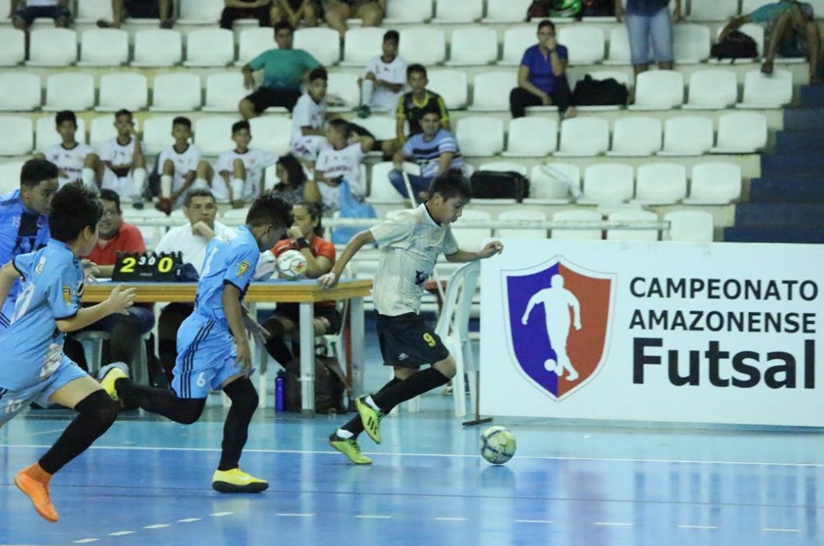 Arena Amadeu Teixeira recebe finais dos Amazonenses Sub-13 e Sub-15 de futsal 