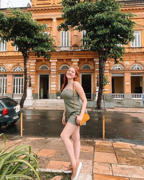 Ana Clara estica visita ao AM após Parintins: 'problema em sair de Manaus'