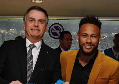 Veja o momento do encontro de Bolsonaro com Neymar no Mineirão 