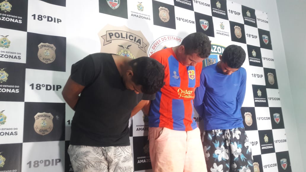 Trio é preso suspeito de aplicar golpe com venda de tijolos pela internet em Manaus 