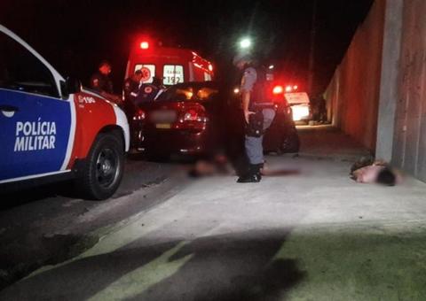 Bandidos roubam carro de motorista de app e um morre em tiroteio com a PM