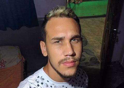 Homem mata rival a facadas após fim de relacionamento a três