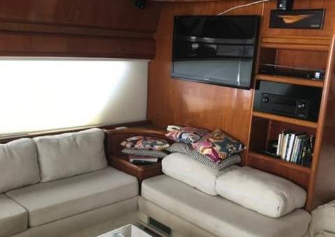  Leilão com itens de Eike Batista e Sérgio Cabral arrecada R$ 90,5 mil